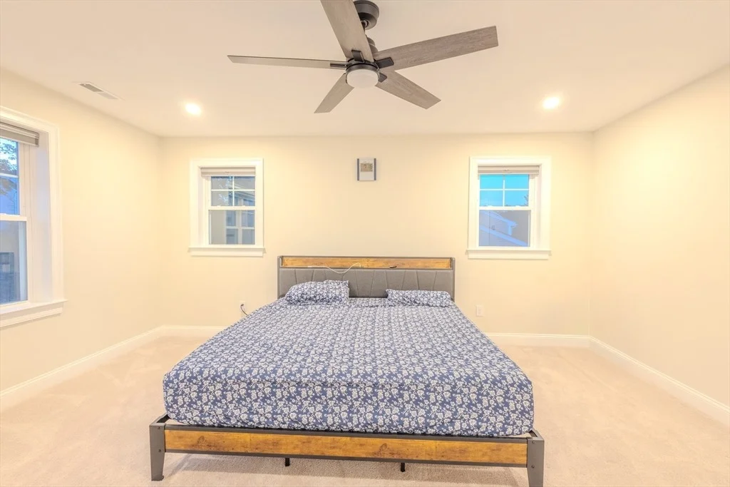 Photo of 26 Iris Ln