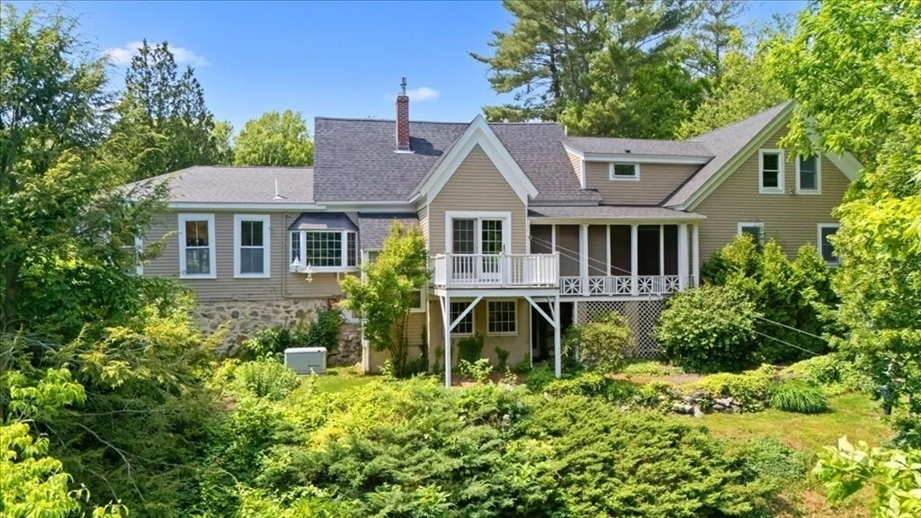 Photo of 16 River Rd