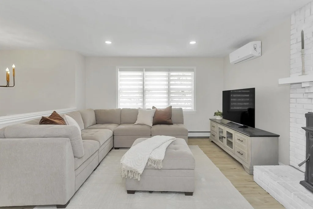 Photo of 5 Pauline Cir