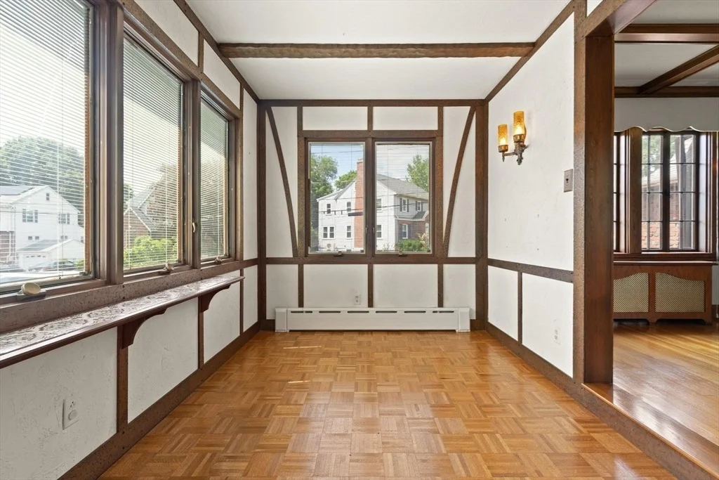 Photo of 9 Mayfield Rd