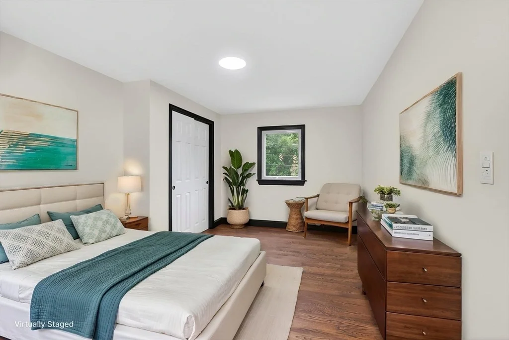 Photo of 80 Brigham Ave