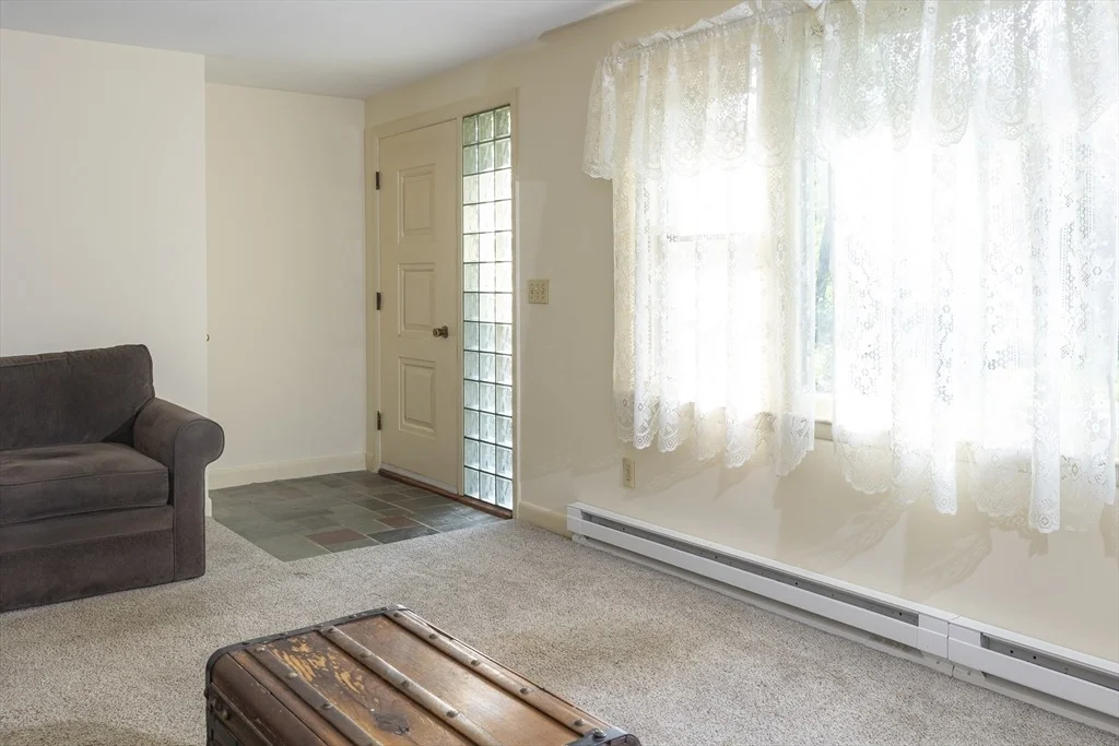 Photo of 35 Carleton Rd