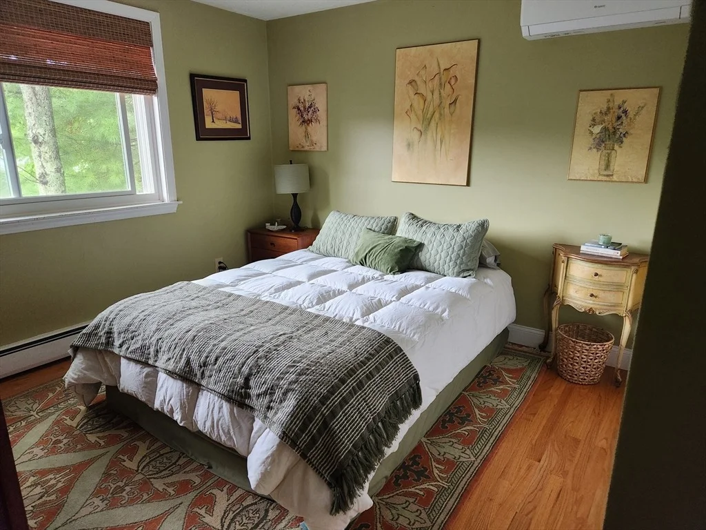 Photo of 10 Howard Ave