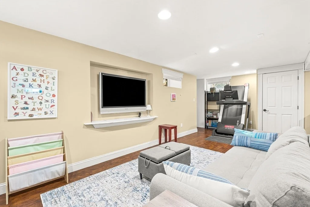 Photo of 89 Lovell Rd