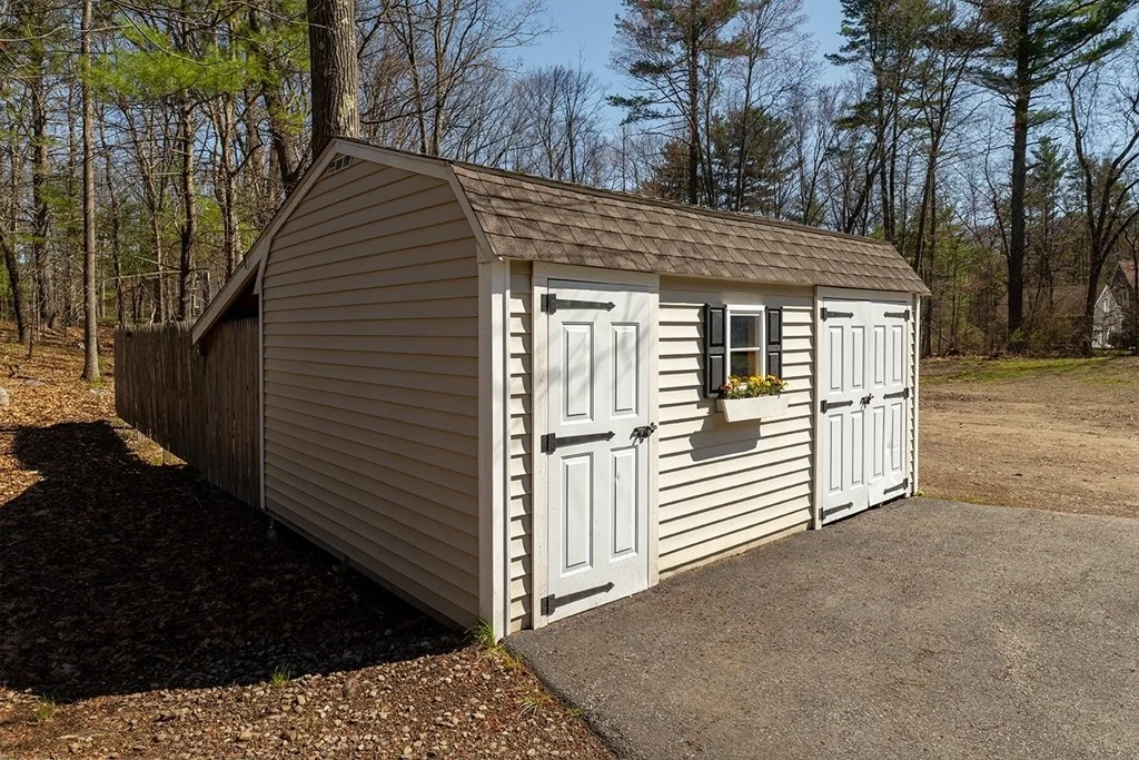 Photo of 91 Scribner Rd