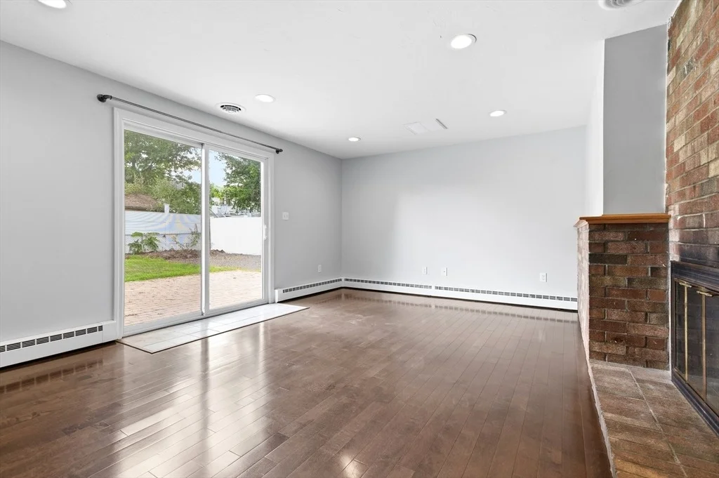 Photo of 35 Dandy Rd