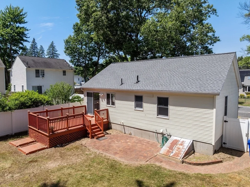 Photo of 15 Herbert Ave