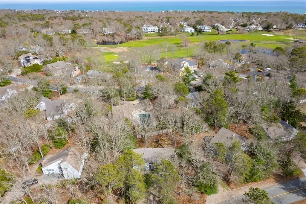 Photo of 213 Fells Pond Rd