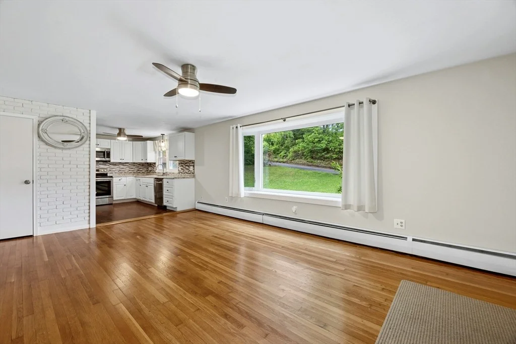 Photo of 15 Dodge Hill Rd