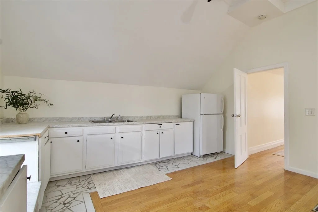 Photo of 74 Kenwood Park