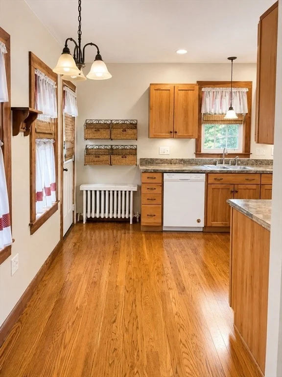 Photo of 6 Torrey St.