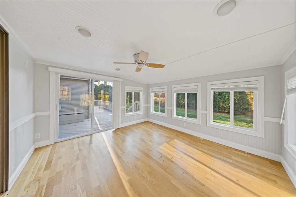 Photo of 86 Willow Brook Drive
