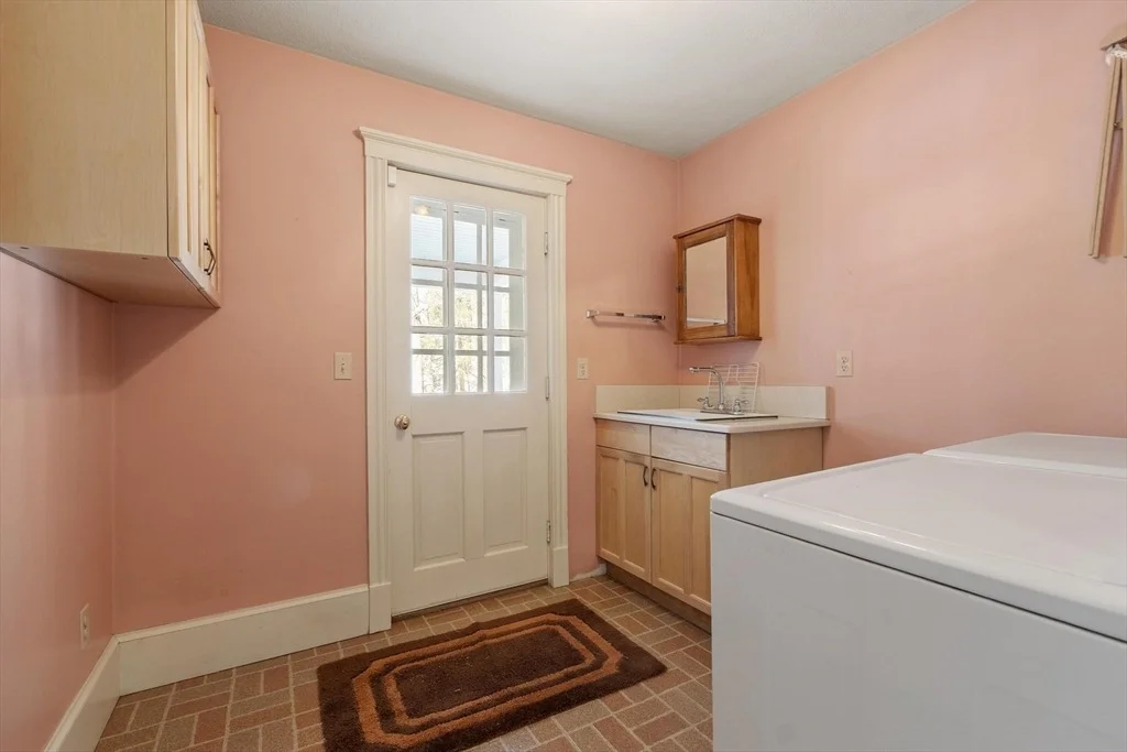 Photo of 23 Tahanto Trail