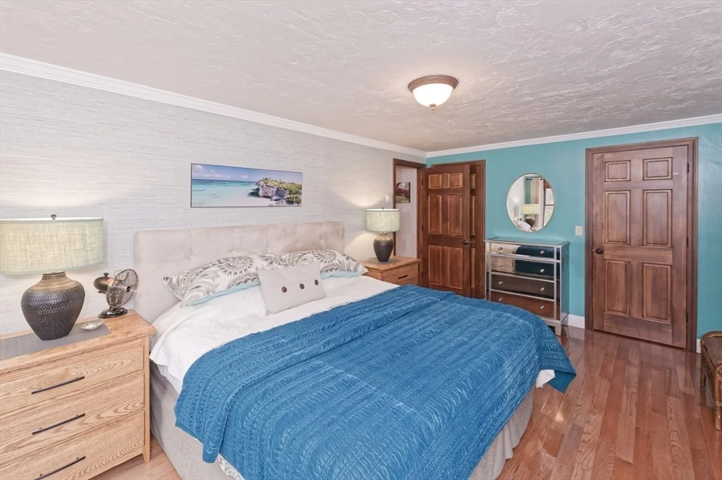 Photo of 6 Rainbow Dr