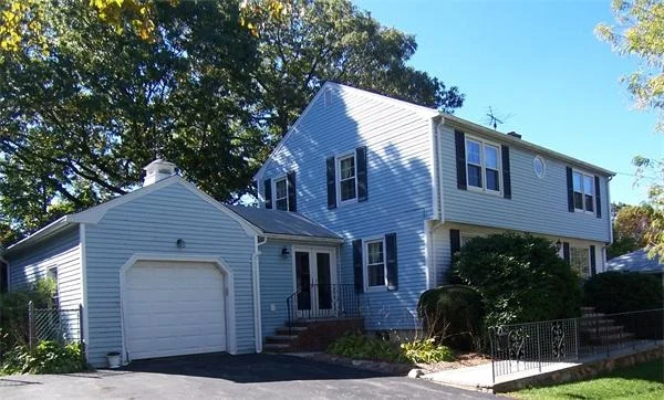 Photo of 82 Hathaway Circle
