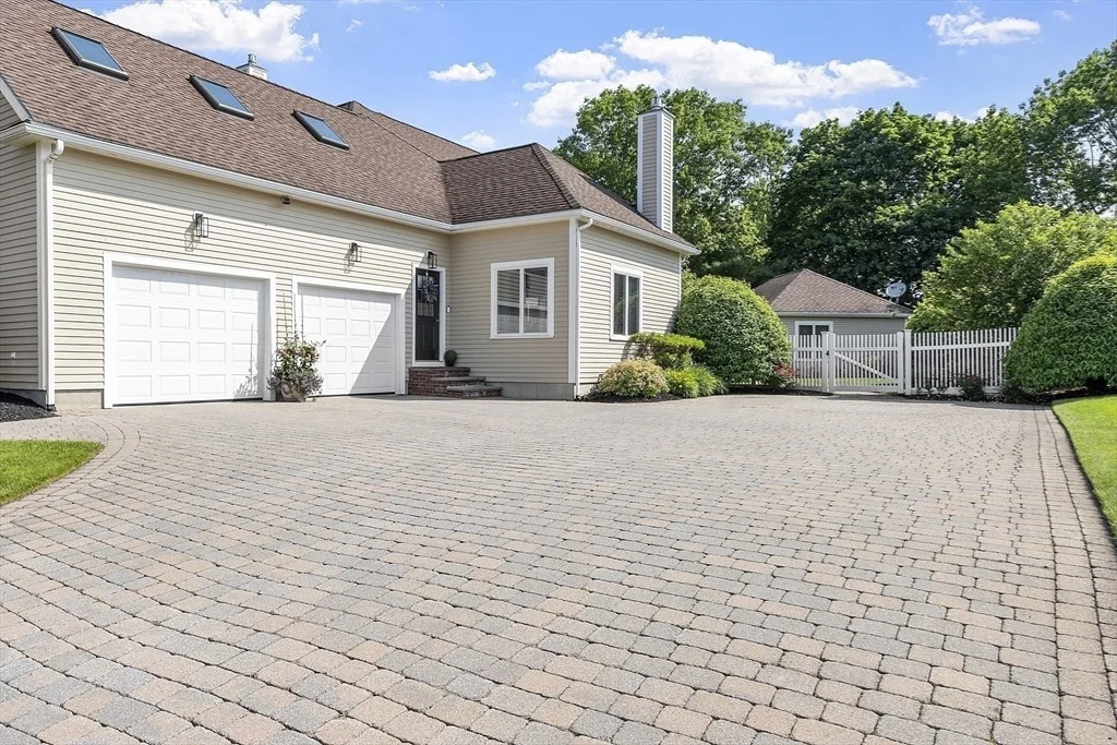 Photo of 24 Anna Drive