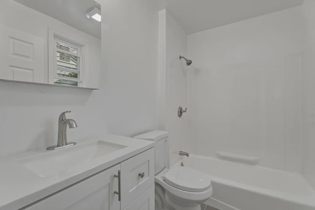 Photo of 12 L St