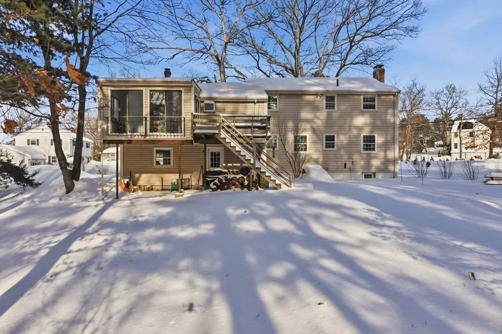 Photo of 276 Pond Street