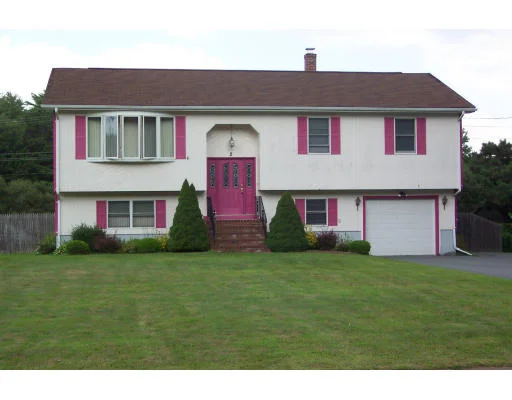 Photo of 2 Wildrose Ln