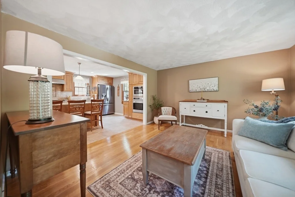 Photo of 16 Parsonage Hill Rd