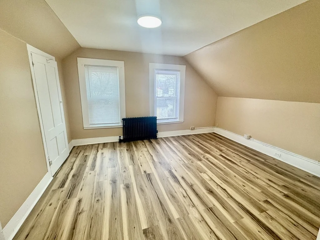 Photo of 2 Wall Ct