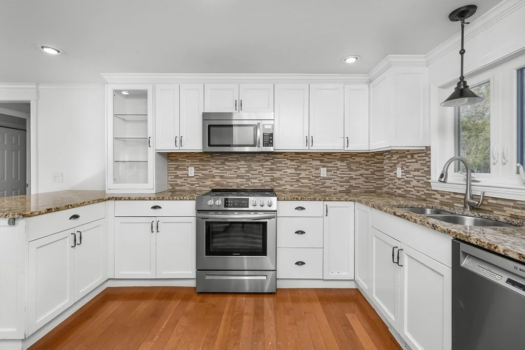 Photo of 103 Pine Tree Dr