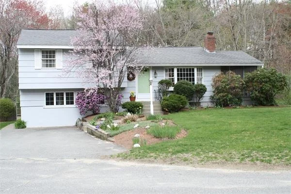 Photo of 30 Meadowbrook Road