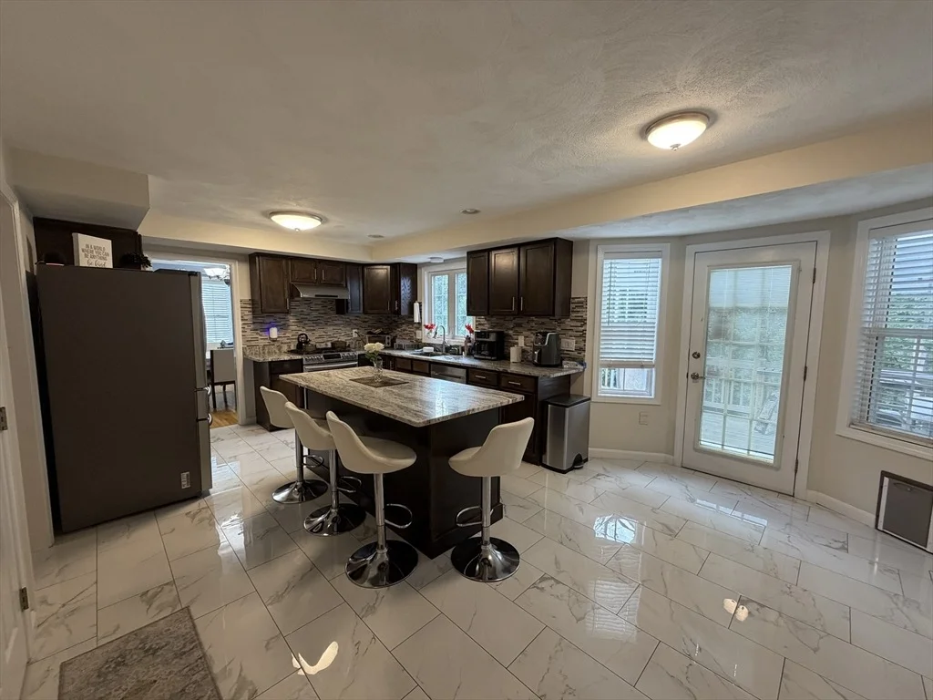 Photo of 25 Winston Cir