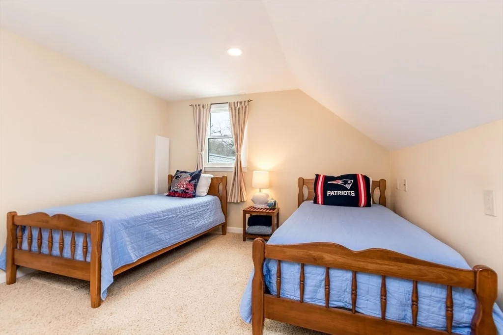 Photo of 9 Mansfield Avenue