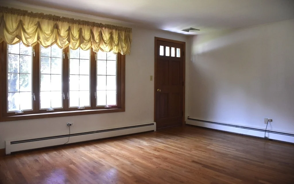 Photo of 21 Raleigh Rd
