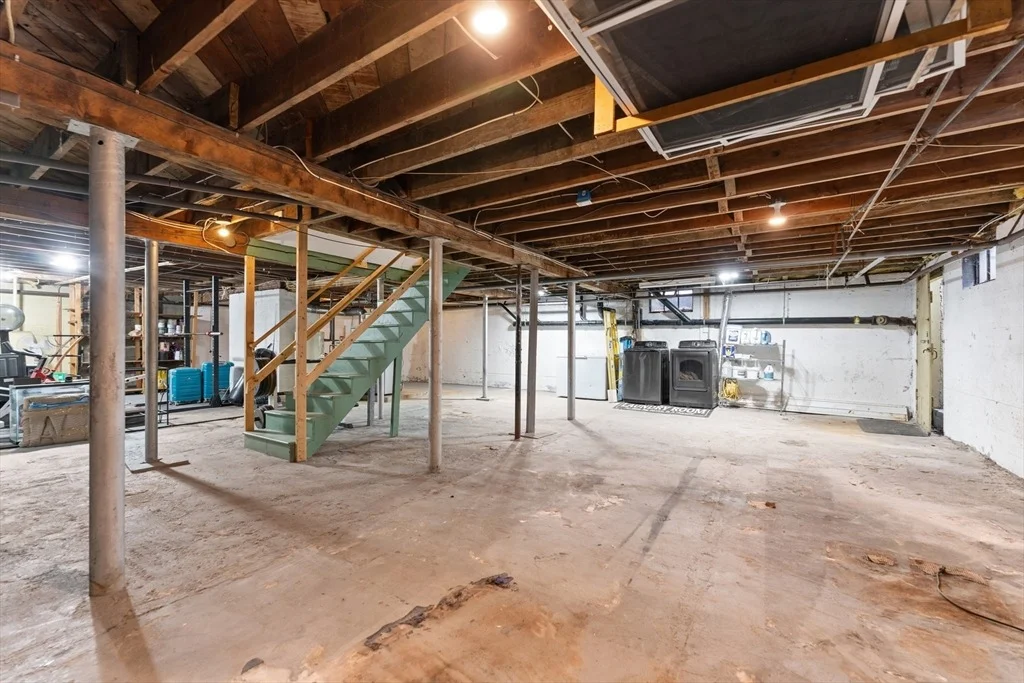 Photo of 1180 Calkins Rd