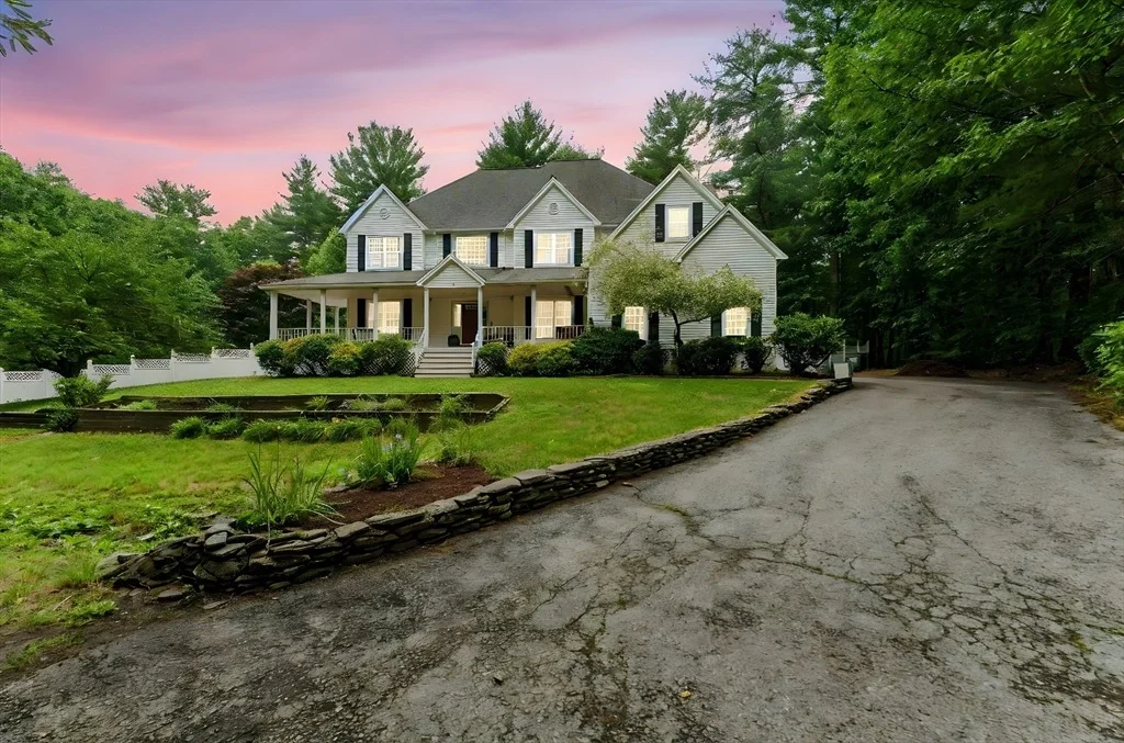 Photo of 7 Morse Dr