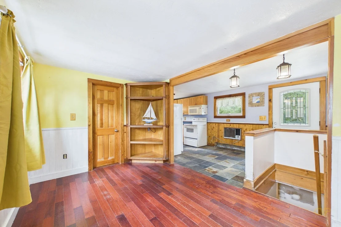 Photo of 44 Avenue A St