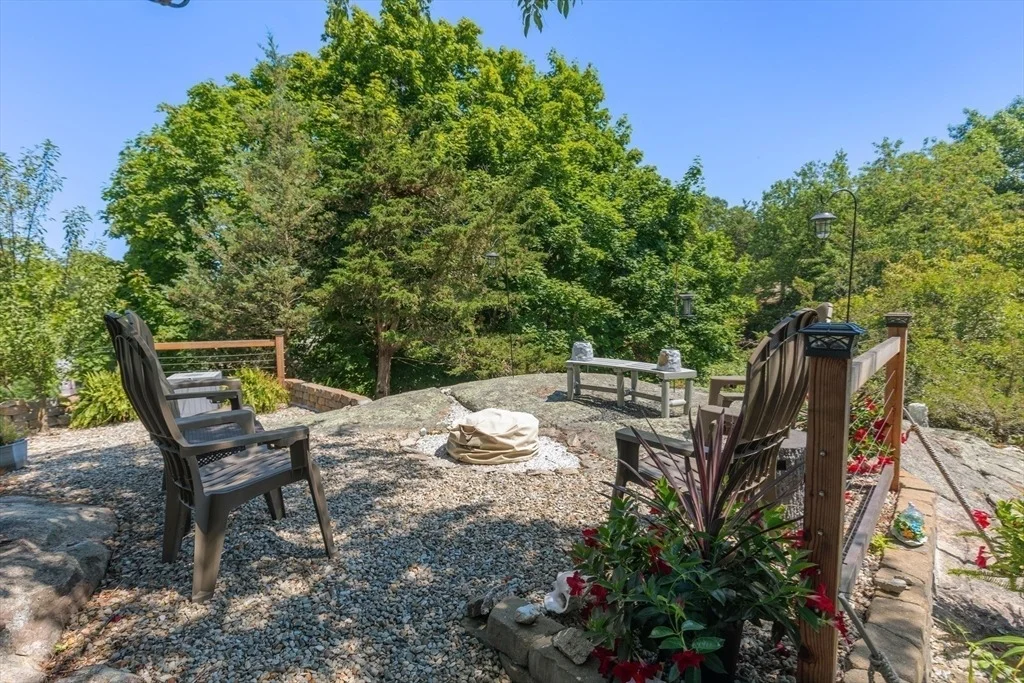 Photo of 61 Barnstable Road