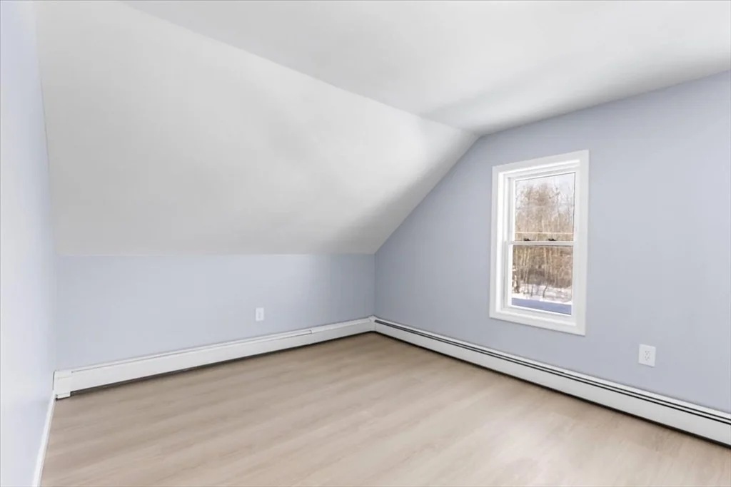 Photo of 31 Webster St