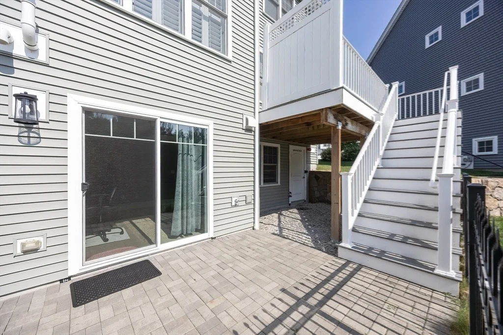 Photo of Unit 4 at 4 Riverstone Way