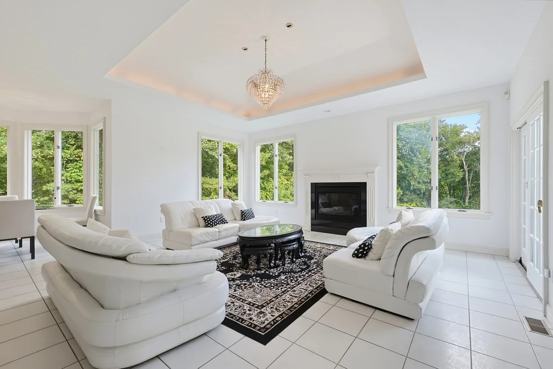 Photo of 88 Fairway Dr