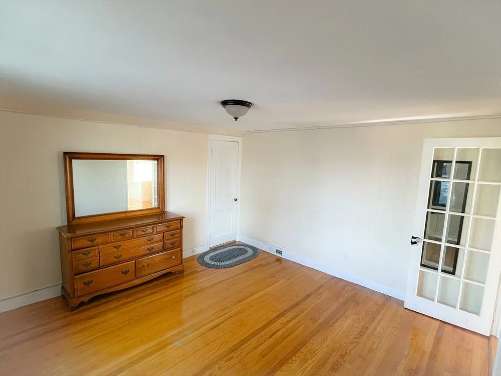 Photo of 47 Housatonic Street
