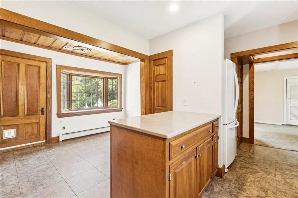 Photo of 16 River Rd