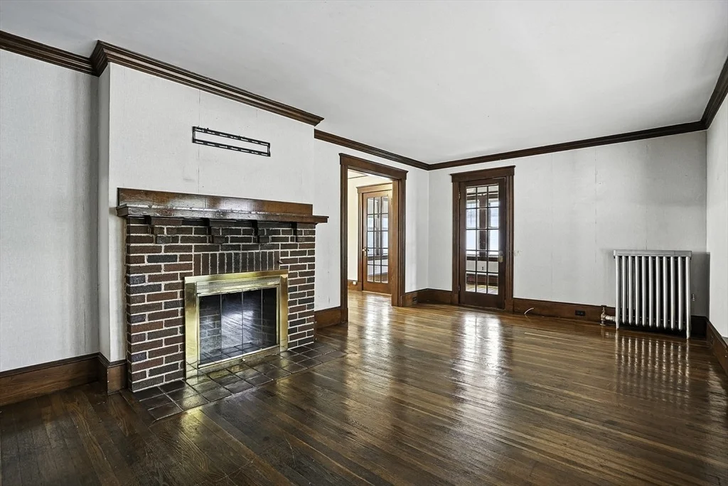 Photo of 15 Robertson Rd