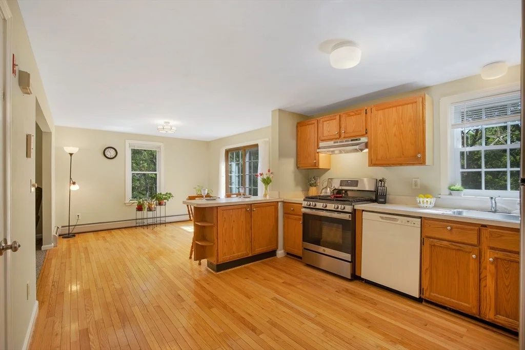 Photo of 29 Carleton Dr