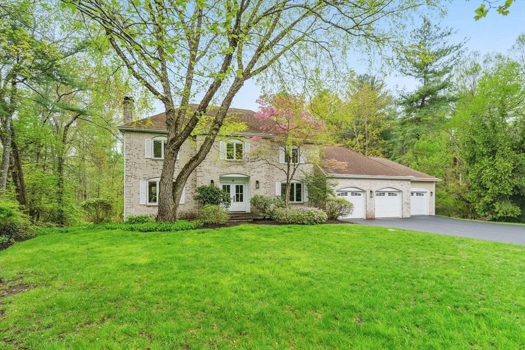 Photo of 6 Ladyslipper Lane
