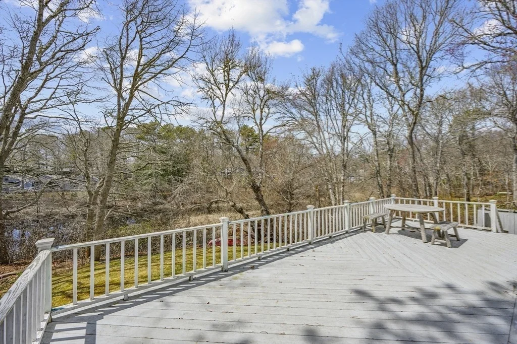 Photo of 21 Uncatena Rd
