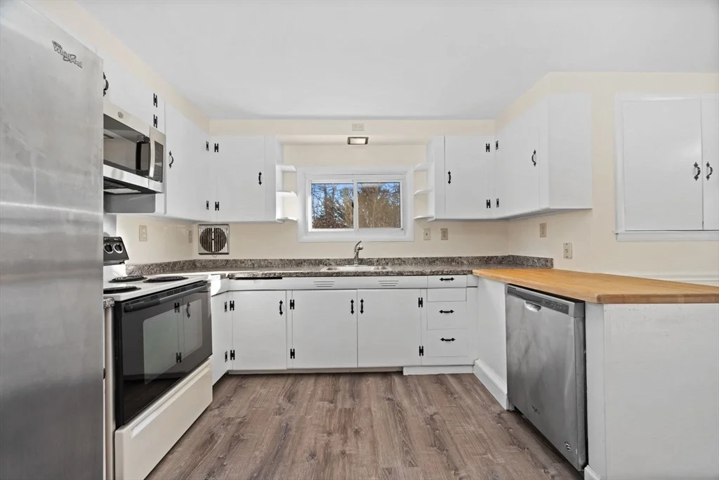Photo of 7 Alpine Drive