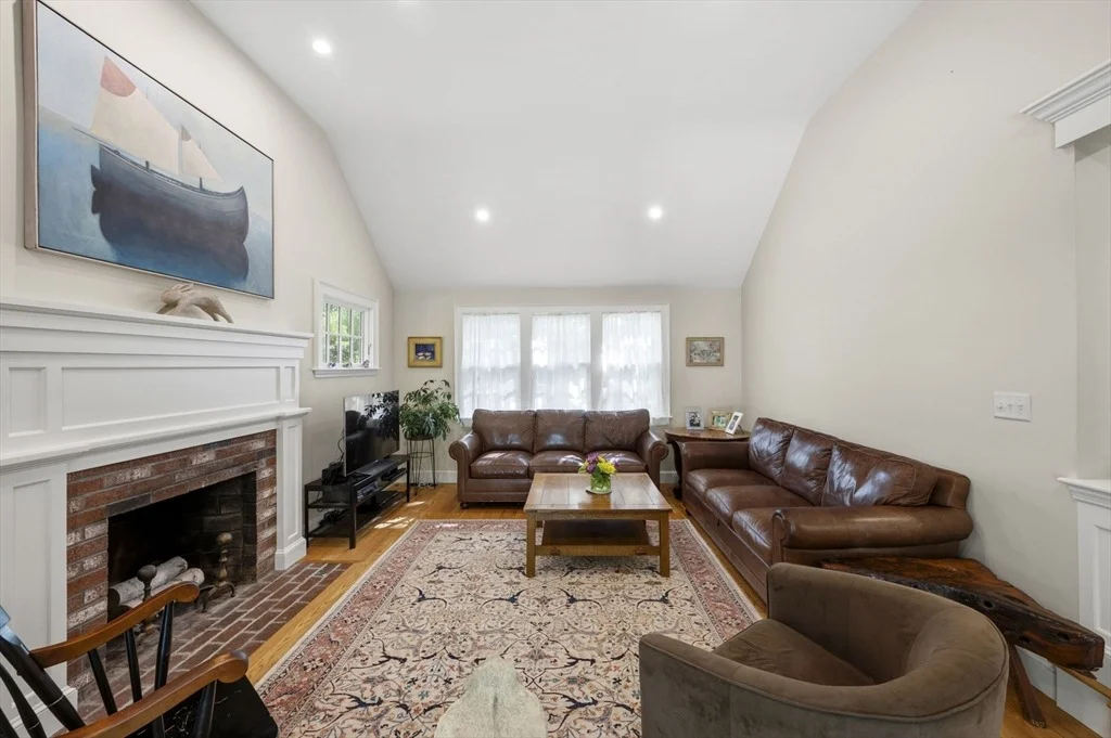 Photo of 23 Del Prete Drive