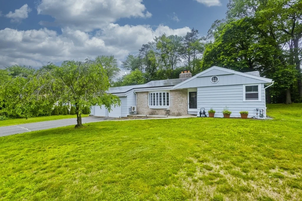 Photo of 42 Catalina Dr