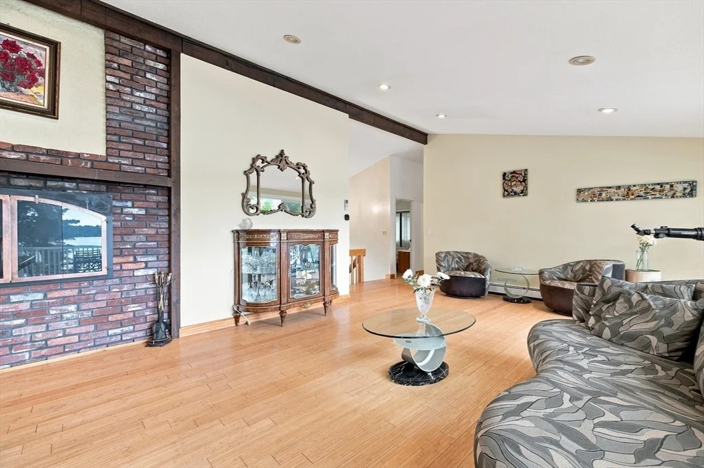 Photo of 79 Pond Cir