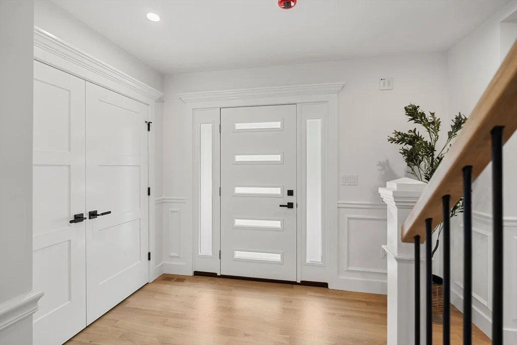 Photo of 4 Fitzpatrick Ln
