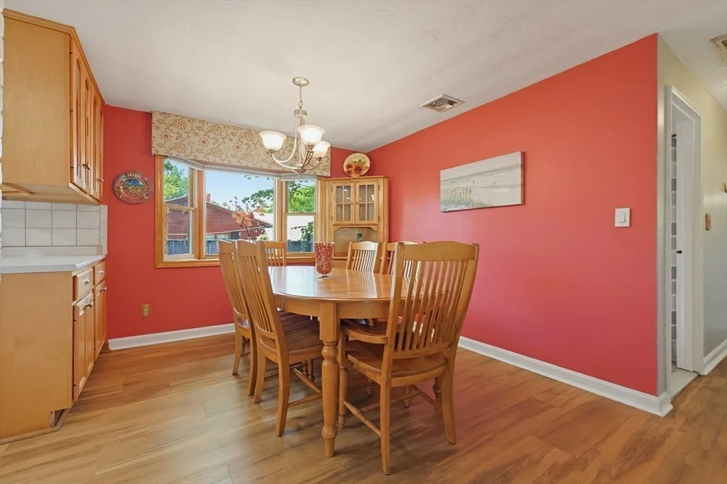 Photo of 212 Beacon St