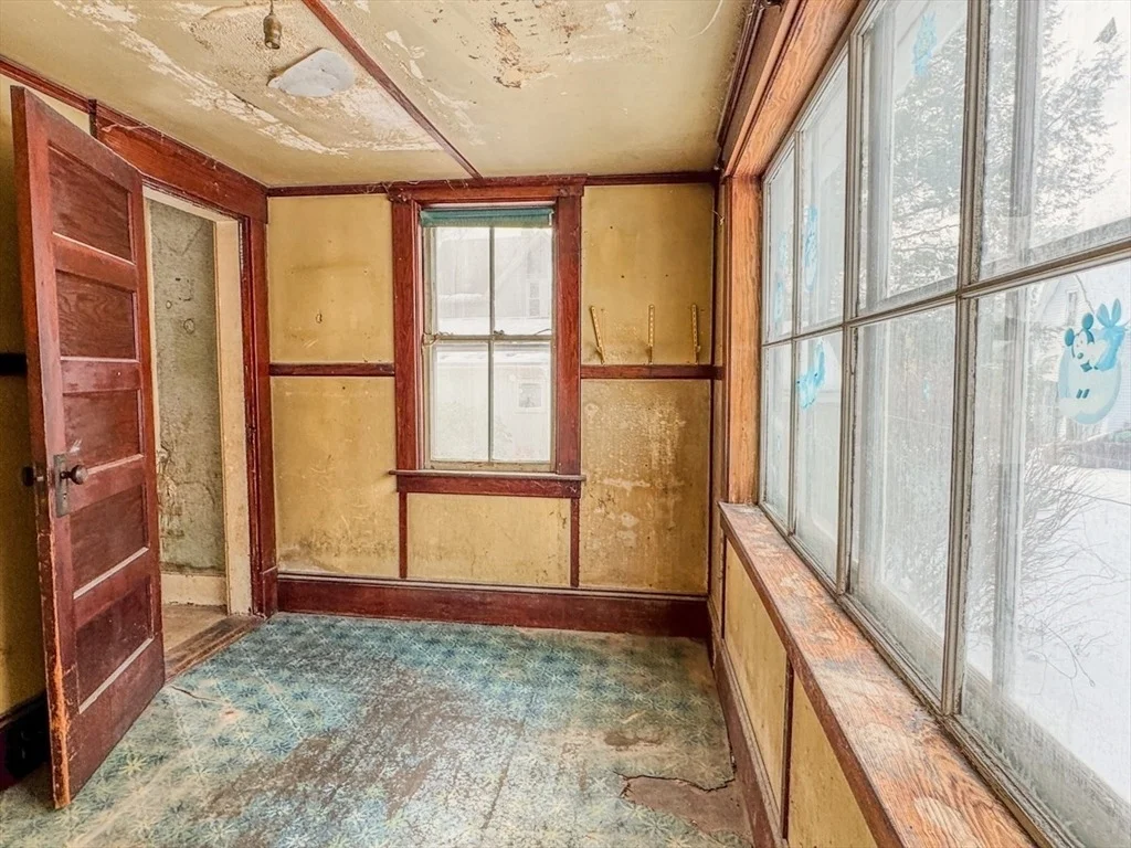 Photo of 360 Davis Street